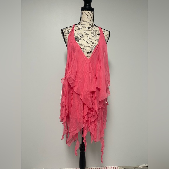 CASPIAN SILK CHIFFON DRESS
Retrofête - Picture 8 of 13